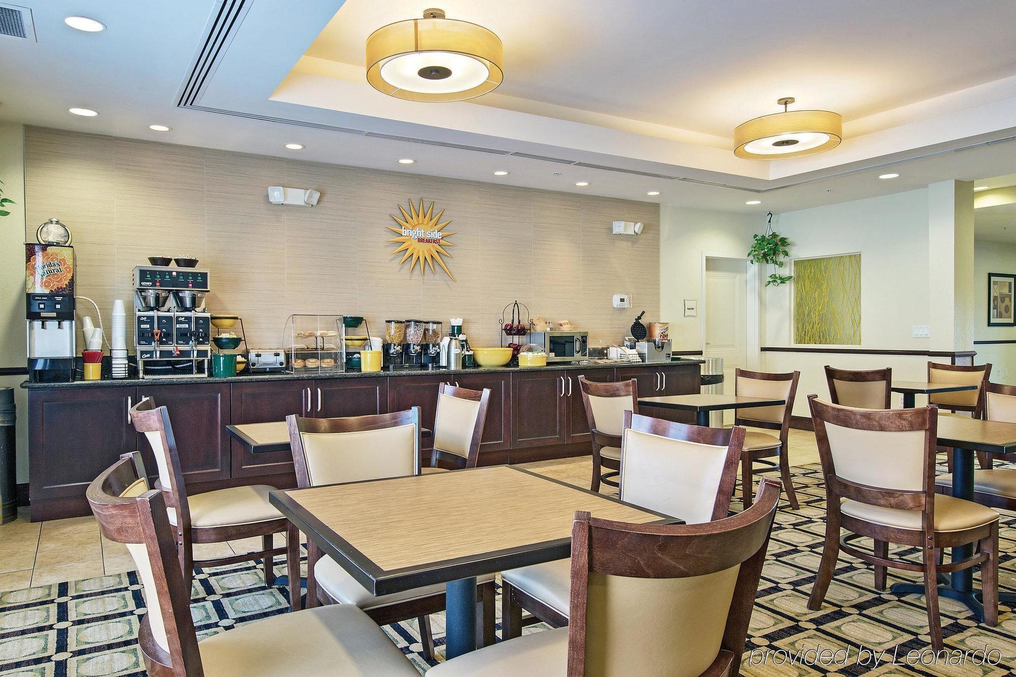 La Quinta by Wyndham Chambersburg Hotel Bagian luar foto