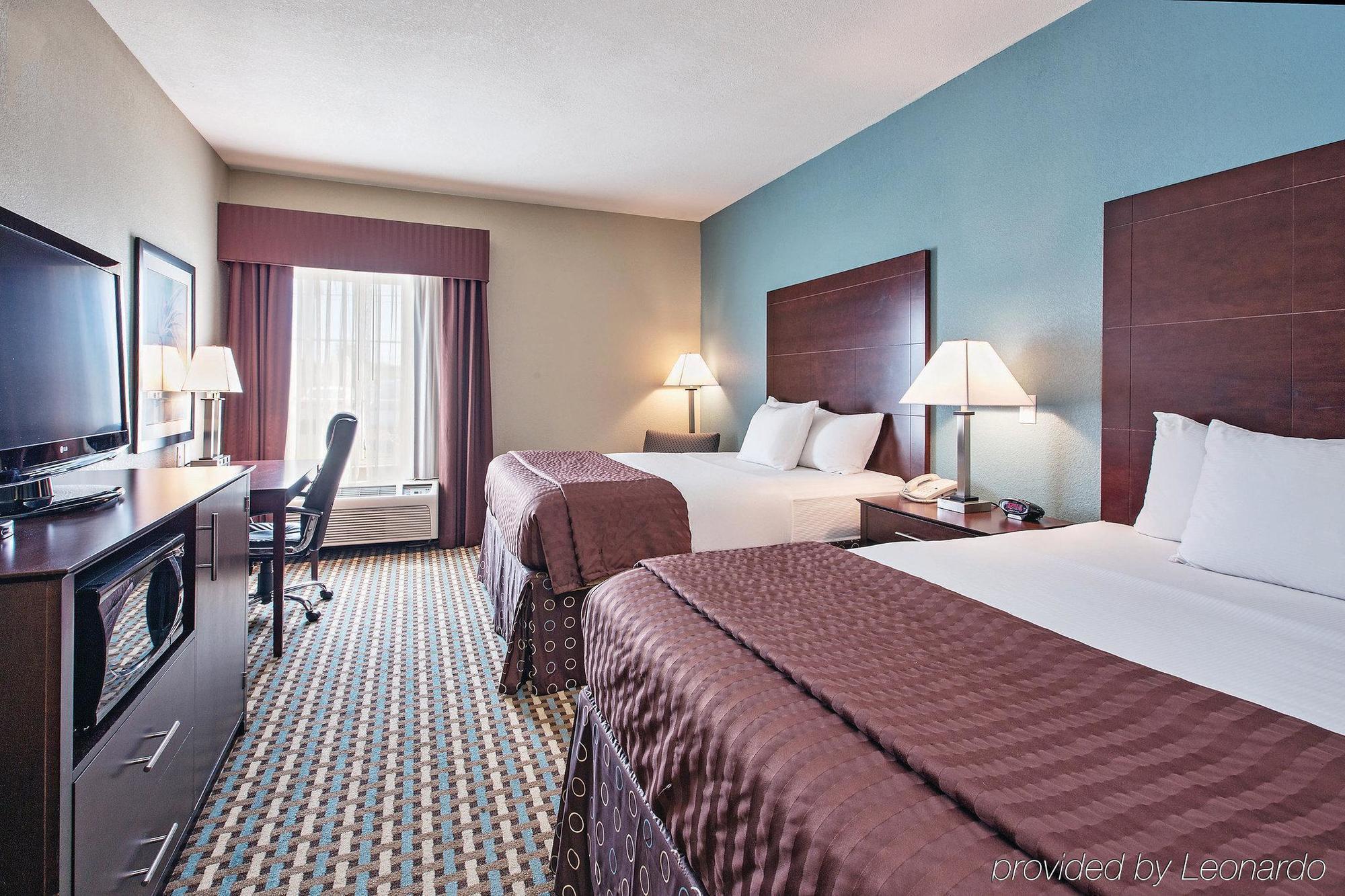 La Quinta by Wyndham Chambersburg Hotel Bagian luar foto