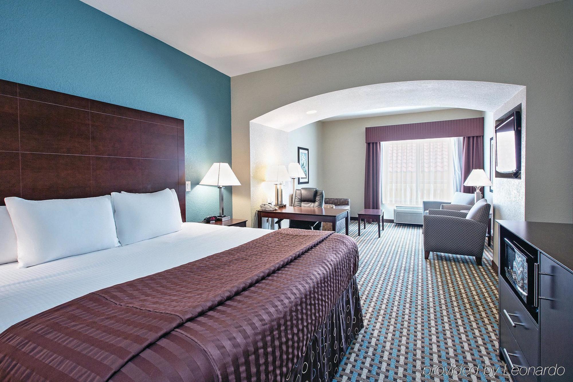 La Quinta by Wyndham Chambersburg Hotel Bagian luar foto