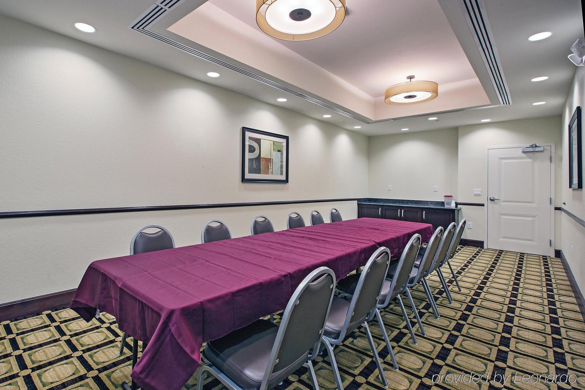 La Quinta by Wyndham Chambersburg Hotel Bagian luar foto